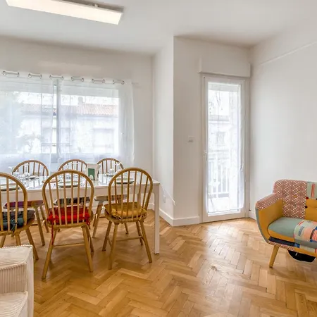 Proche Apartment Royan