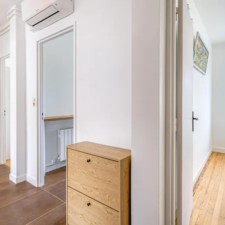 Apartment Proche *